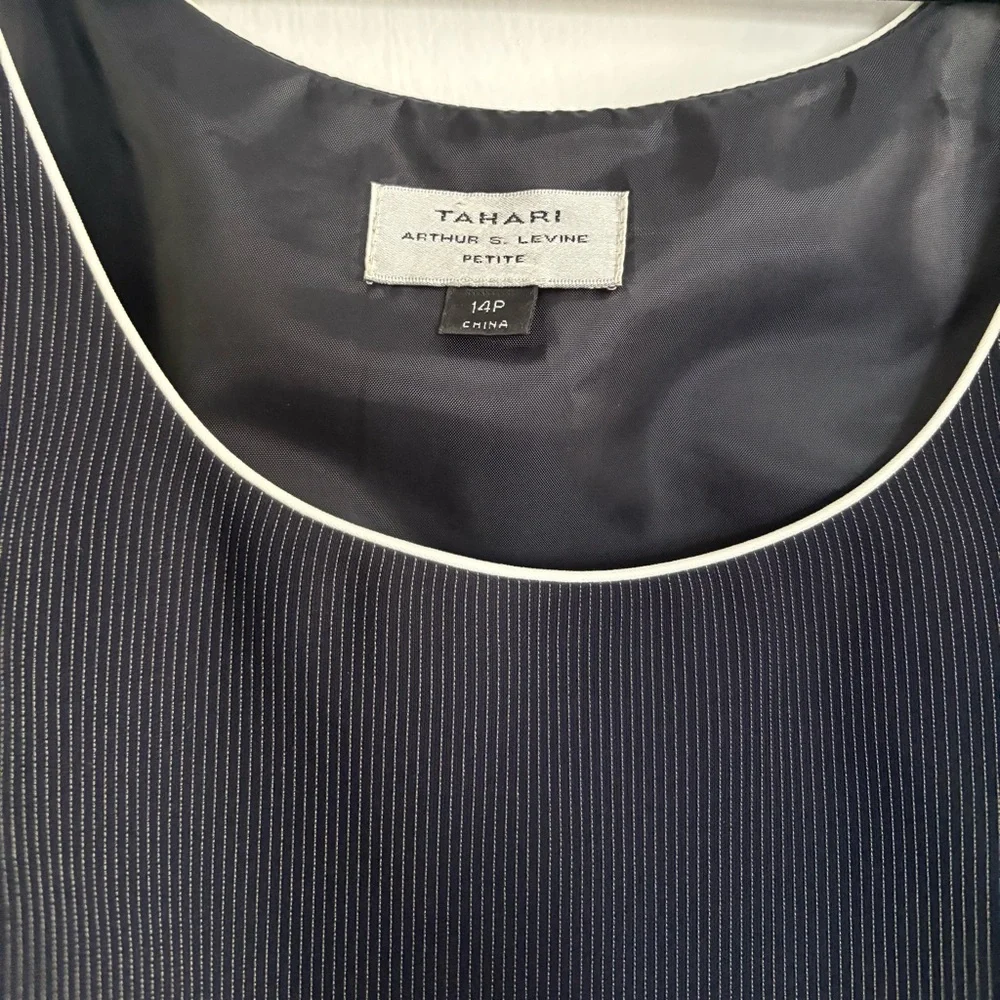 Tahari ASL Navy Blazer with White Piping and Matching Tank Top Size 14 Petite